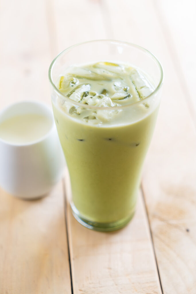 Matcha Tee mit Reismilch Vegan
